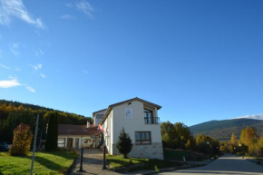  Hotel Rural 4 estrellas Remanso del Río Razón  Сотильо-Дель-Ринкон